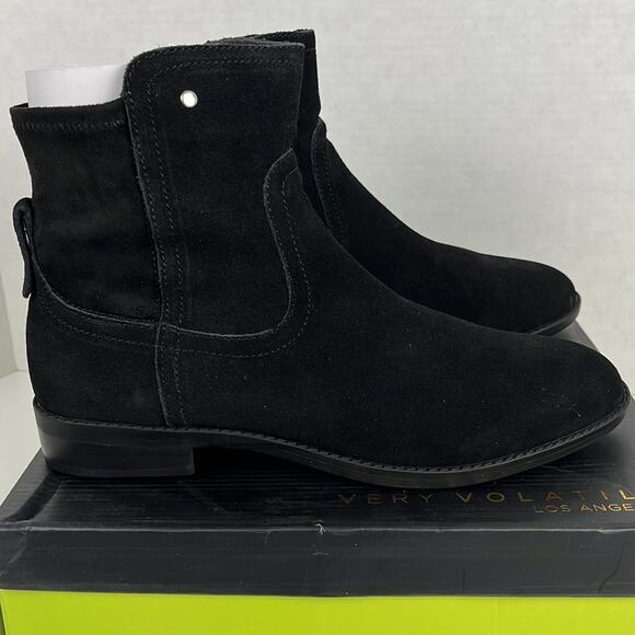Very Volatile Jericho Black Suede Booties Side Zip Ankle Boot Size 10 - Picture 1 of 10